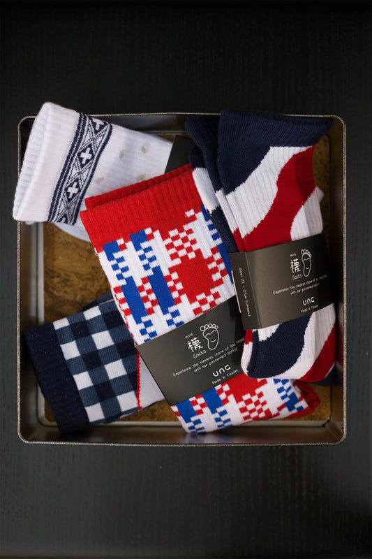 Red-white-blue bag Socks (紅白藍袋襪)