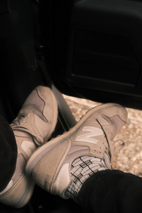 FLOOR TILES SOCKS [地磚襪]